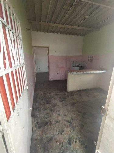 Imagen 3 de 5 de Sky Group Llave En Mano Vende Casa En Los Guayos