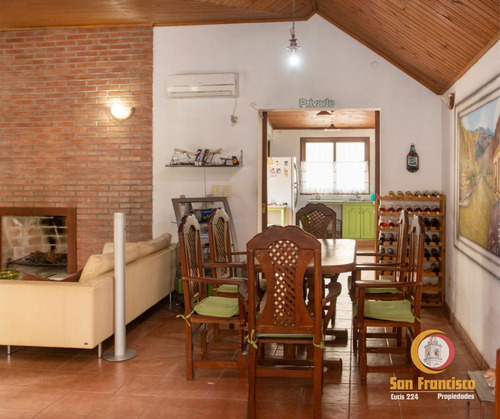 Casa En Zona Centro Salta Frente Teleférico