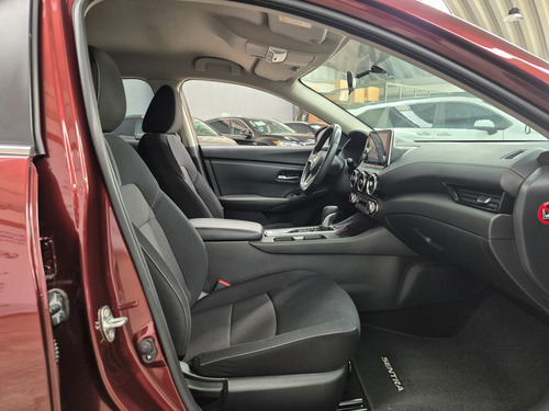 Nissan Sentra 2.0 Advance Cvt