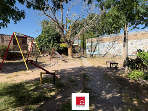 Casa En Venta En Carrodilla!!