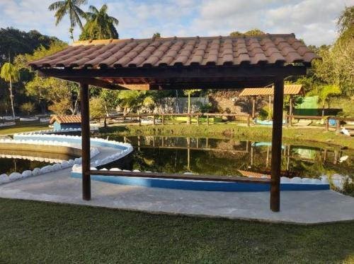 Imagem 2 de 14 de 7904 | Chácara No Litoral Com Piscina, Lago E Playground.