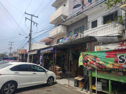 Local Com Departamento En Planta Alta, Centro De Veracruz