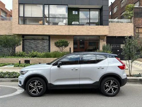 Volvo XC40 2.0 T5 Awd R-design