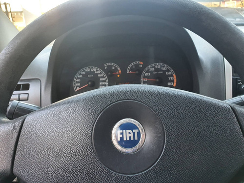 Imagem 10 de 15 de Fiat Siena 1.8 Mpi Hlx 8v Flex 4p Manual