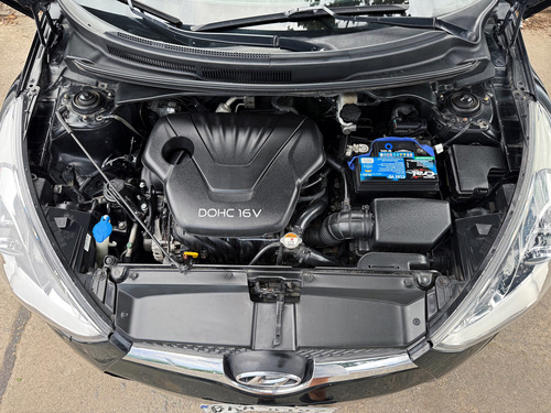Hyundai Veloster 1.6 130cv At