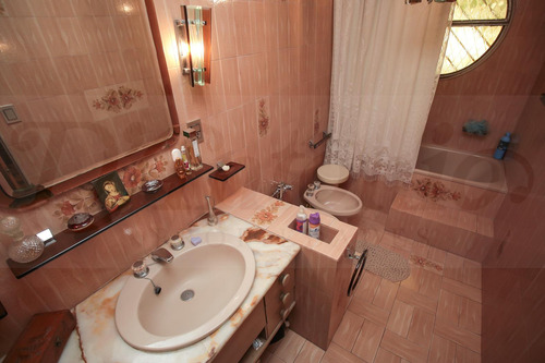 Casa En Venta En 3 Plantas En Belgrano R