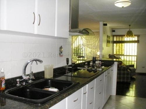 Imagen 5 de 13 de Livy Ramirez Vende Apartamento En Los Naranjos Del Cafetal Mls #22-12039