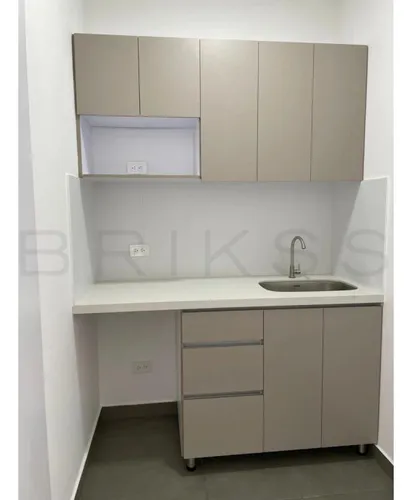 Oficina En Arriendo/venta En Chico Reservado. Cod A5822