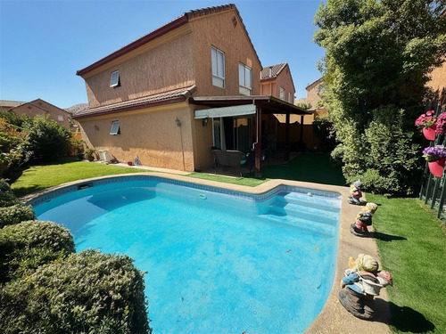 Arriendo Solo Con Compromiso De Compra. En Huechuraba