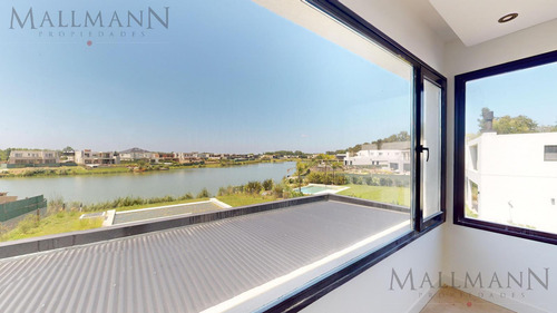 Excelente Casa A Estrenar A La Laguna En Pilara - La Calesa