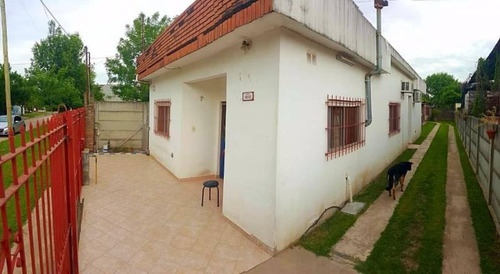 Venta De Casa, Arias Nº3033, Marcos Paz, Cod.2235