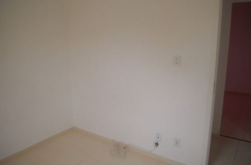 Apartamento Lauro De Freitas R$ 210.000,00