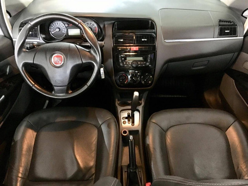 Fiat Linea 1.8 Essence 16v Flex 4p Automatizado