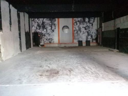 Imagen 2 de 5 de Local En Venta En Quilmes