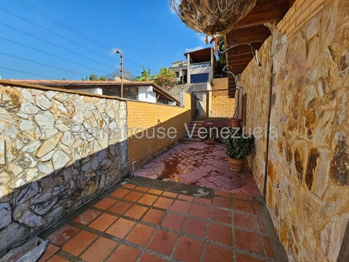 Casa En Venta Con Excelente Distribución Ubicada En El Marques 25-17855