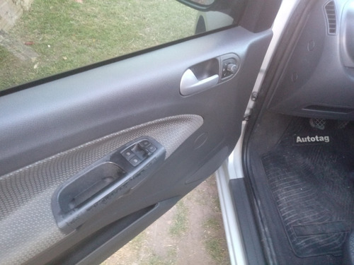 Volkswagen Gol Trend 1.6 Pack Iii + Abs 2011
