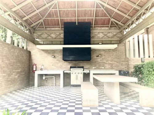 Departamento En Venta De 2d, 2b, 2 Est. 2 Bodegas