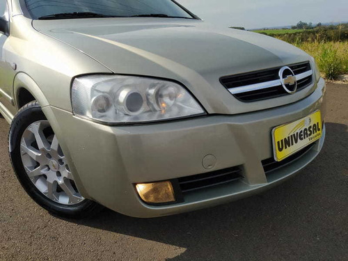 Imagem 3 de 10 de Chevrolet Astra Hb 4p Advantage 2011
