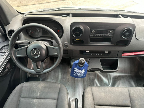 Mercedes-Benz Sprinter Furgão 2.2 314 Street Cdi Longo Teto Alto 10,5m3 5p 6 marchas