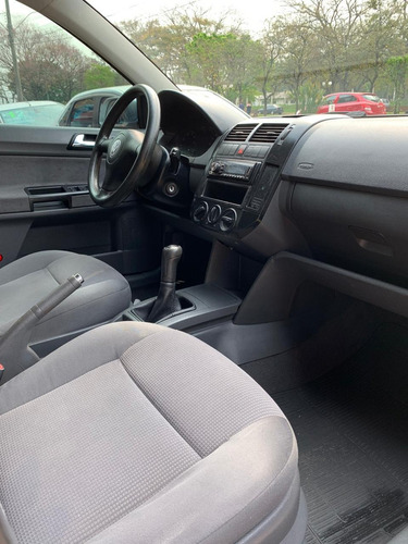 Volkswagen Polo 2003 1.6 5p