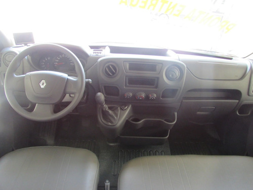 Renault Master Escolar Com Patamar Elevado