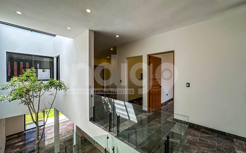 Casa En Venta En Mérida En Privada Soluna, Temozón Norte