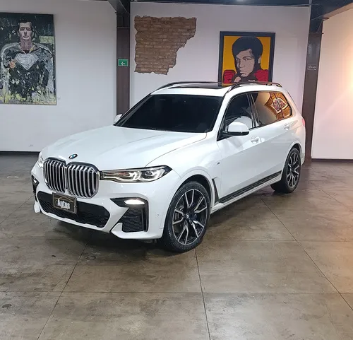 BMW X7 3.0 Xdrive 40i Pure Excelence