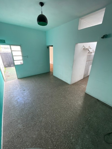 Imagen 2 de 14 de Departamento Tipo Casa En Venta En Lanus Oeste