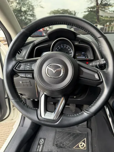 Mazda 2 1.5 Touring