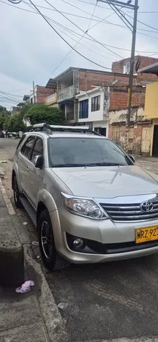 Toyota Fortuner 2.7l 4x2