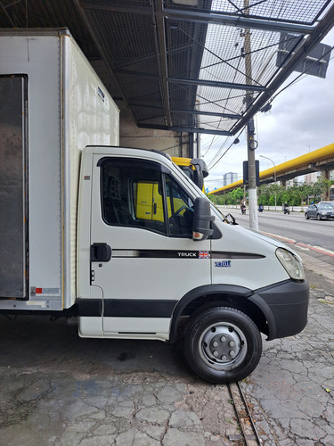 Iveco Daily 35s14 Ano 17 Bau . Unico Dono .