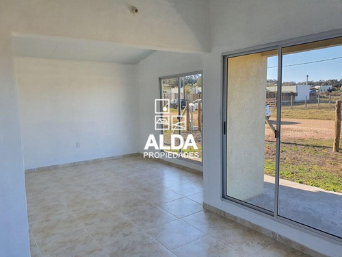 Imagen 3 de 16 de Casa Punta Negra Piriápolis 2 Dorms Venta Ca201273