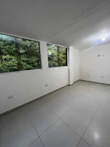 Imagen 11 de 14 de Apartamento En Pirineos Ii Con Financiamiento. San Cristobal