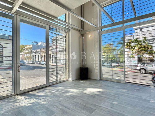 Venta Local Comercial A Estrenar. 1 Dormitorio Y Gran Sótano. Palermo