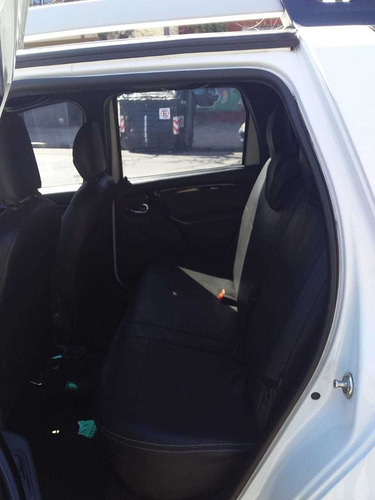 Imagen 10 de 10 de Renault Duster Oroch 2017 2.0 Privilege