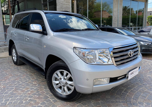 Imagen 14 de 15 de Toyota Land Cruiser 200 4.5 D4-d Vx Aut 2010