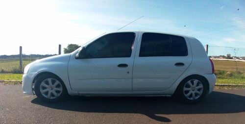 Imagem 3 de 7 de Renault Clio Expression 1.0 16v 2013