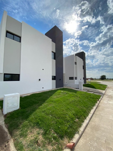 Imagen 15 de 16 de San Ignacio Village, Duplex En Venta De 3 Dormitorios, Galería, Asador, Cochera