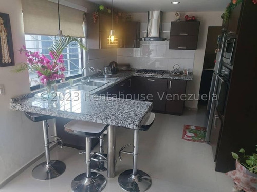 Apartamento En Excelente Ubicación, Isla De Margarita, Venezuela.jmpf.