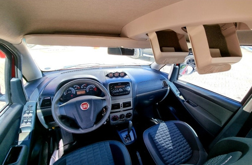Imagem 9 de 15 de Fiat Idea 2013 1.8 16v Adventure Flex Dualogic 5p