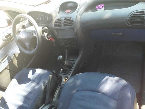 Peugeot 206 2003 1.6 Financio Como Score Baixo
