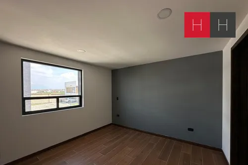Casa En Venta En Lomas De Angelopolis