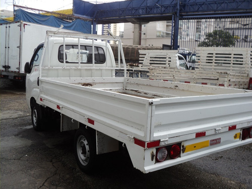 Kia Bongo 2.5 Std 4x2 Rs Turbo C/ Carroceria 2p 2014