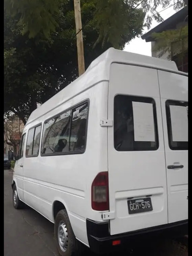 Mercedes-Benz Sprinter Minibus