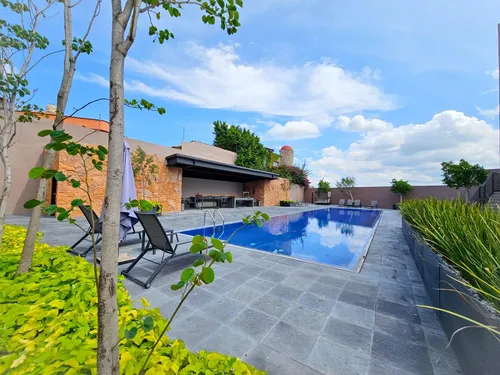 Departamento En Renta, Vistas 360 A La Ciudad, Con Alberca, Todo Incluido En San Miguel De Allende
