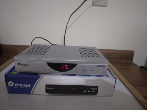 Receptor Orbisat S2200 Plus 3 Com Controle Original E Sensor (Usado)