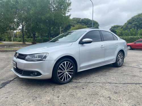 Volkswagen Vento 2.0 Sportline Tsi 200cv Dsg 2013