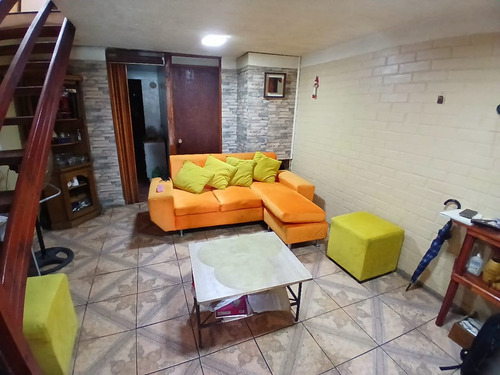 Casa + Posible Local Comercial 3d, 1b, Acceso 2 Autos