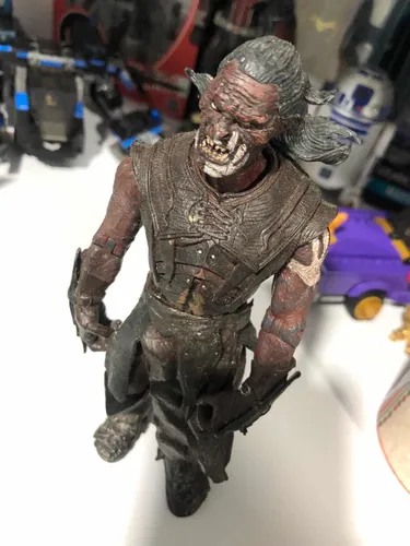 Figura De Acción Del Señor De Los Anillos Orco De 17cm Usado (Usado)
