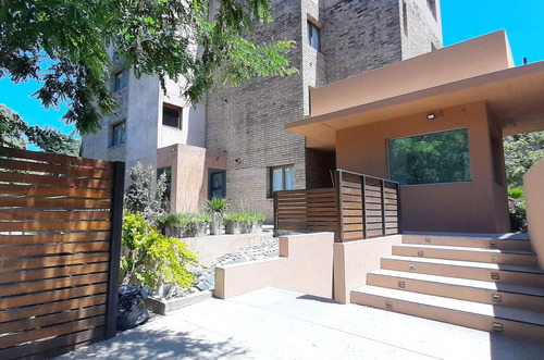 Venta Departamento Pilar